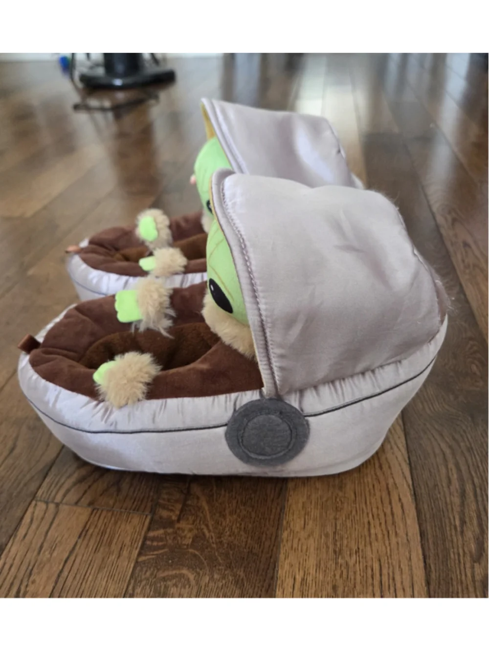 Kids Gap × Star Wars The Mandalorian Grogu Slippers Grey Brown Size 1-2